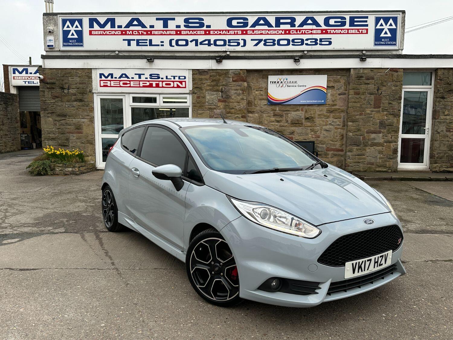 Used FORD FIESTA 2017 Grey in Goole, East Yorkshire Mats Garage