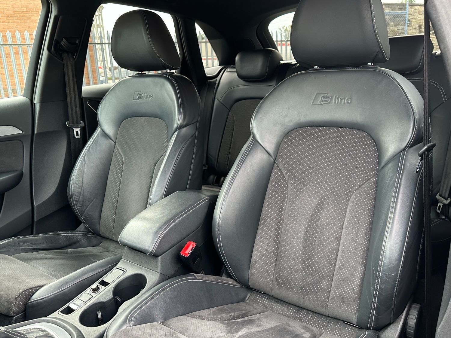 Used AUDI Q3 2016 Black in Goole, East Yorkshire Mats Garage