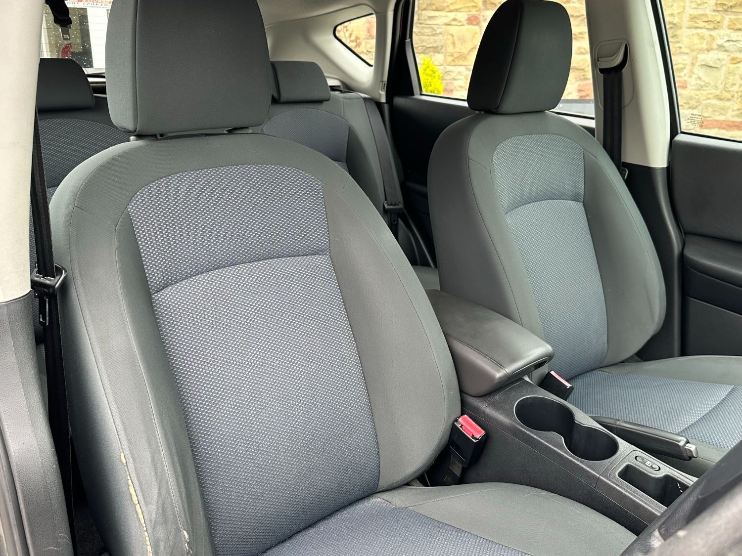 Used NISSAN QASHQAI 2012 Grey in Goole, East Yorkshire Mats Garage